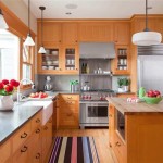 Kitchen Paint Colors With Medium Wood Cabinets